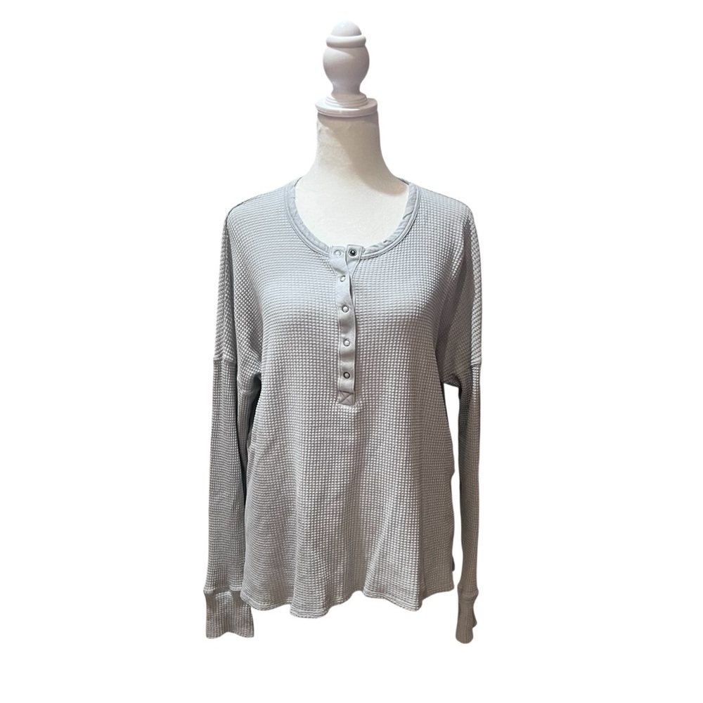Aerie Light Gray Button Down Waffle Knit Top